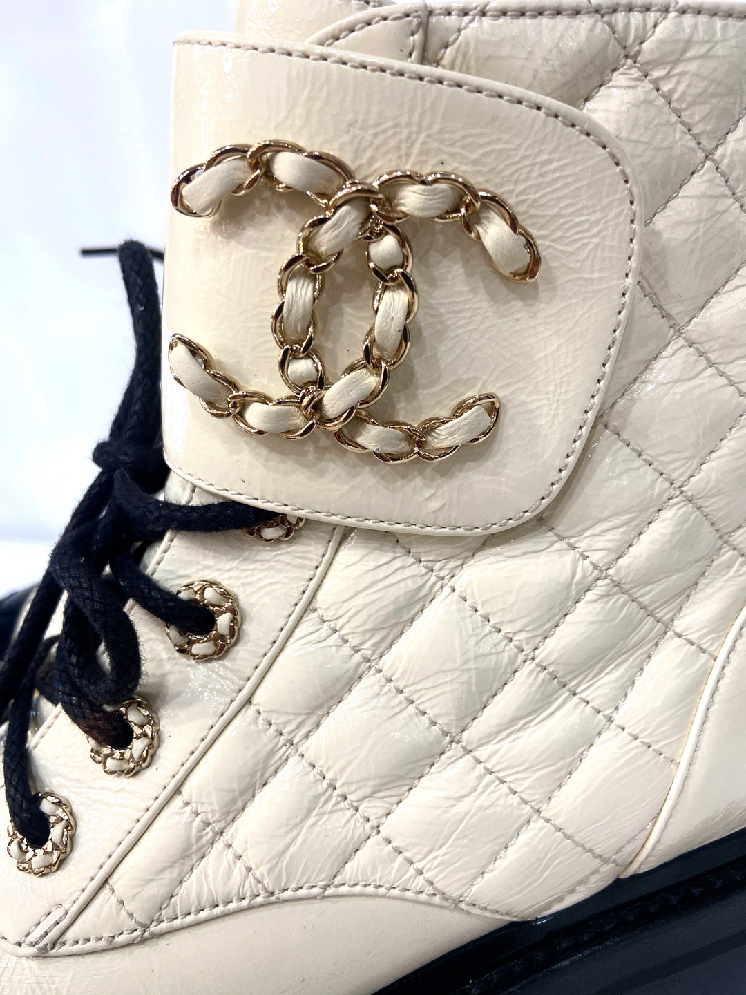 CHANEL SHINY GOATSKIN QUILTED CALFSKIN LACE UP COMBAT BOOTS