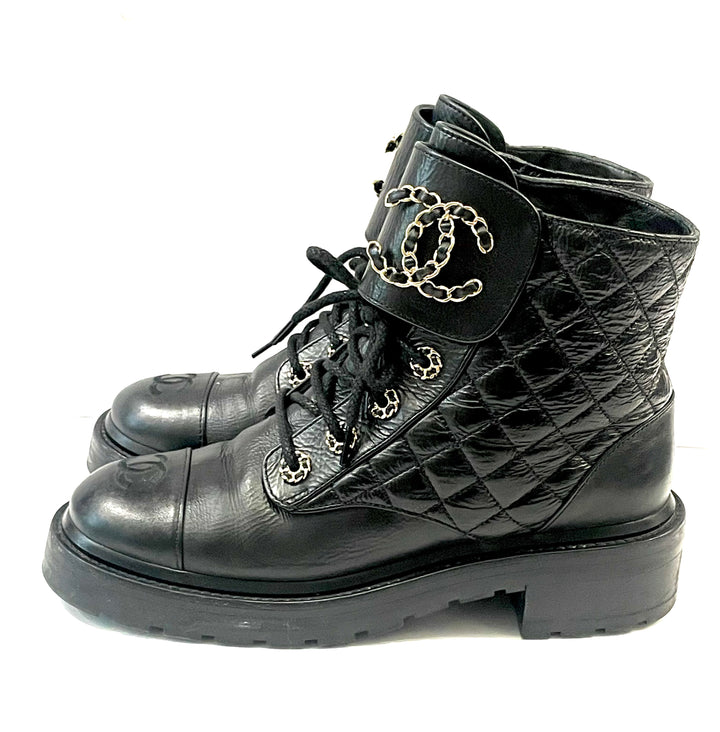 CHANEL SHINY QUILTED GOATSKIN CALFSKIN LACE-UP COMBAT BOOTS