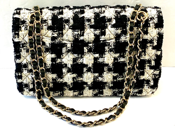 CHANEL QUILTED TWEED MEDIUM DOUBLE FLAP BAG