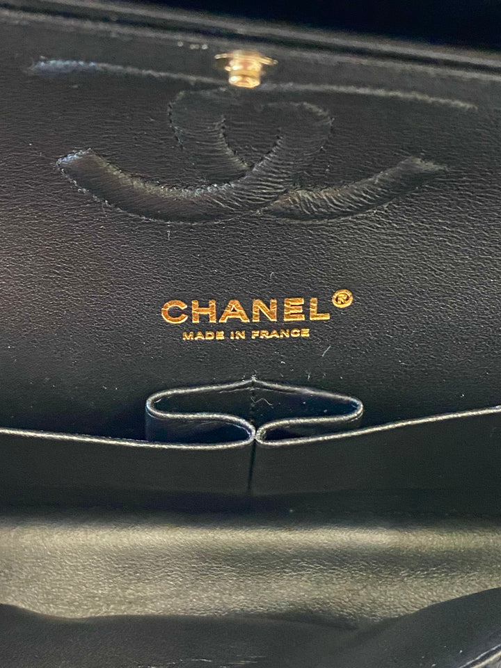 CHANEL QUILTED TWEED MEDIUM DOUBLE FLAP BAG
