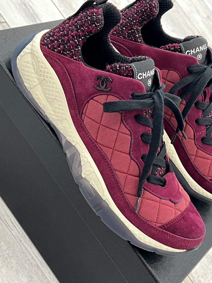 CHANEL CC TWEED SUEDE GRAINED CALFSKIN SNEAKERS – Caroline display picture 2