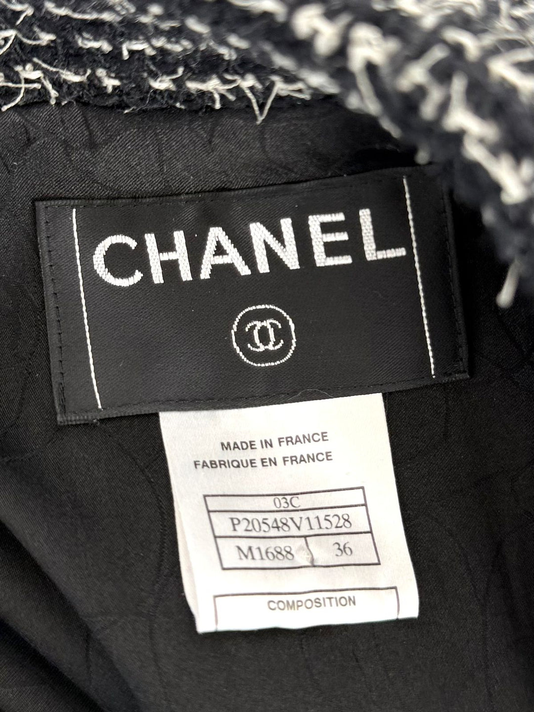 CHANEL CC 2003 CRUISE COLLECTION TWEED BLAZER – LIMITED EDITION
