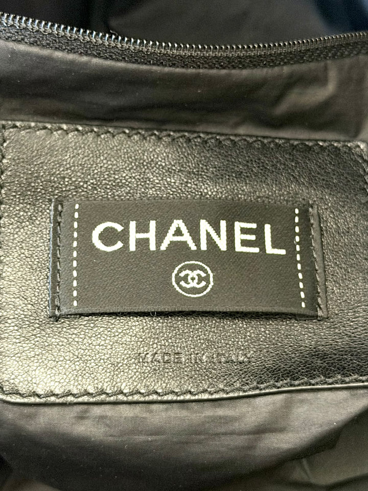 CHANEL 2019 LARGE TWEED DOUDOUNE BOWLING BAG