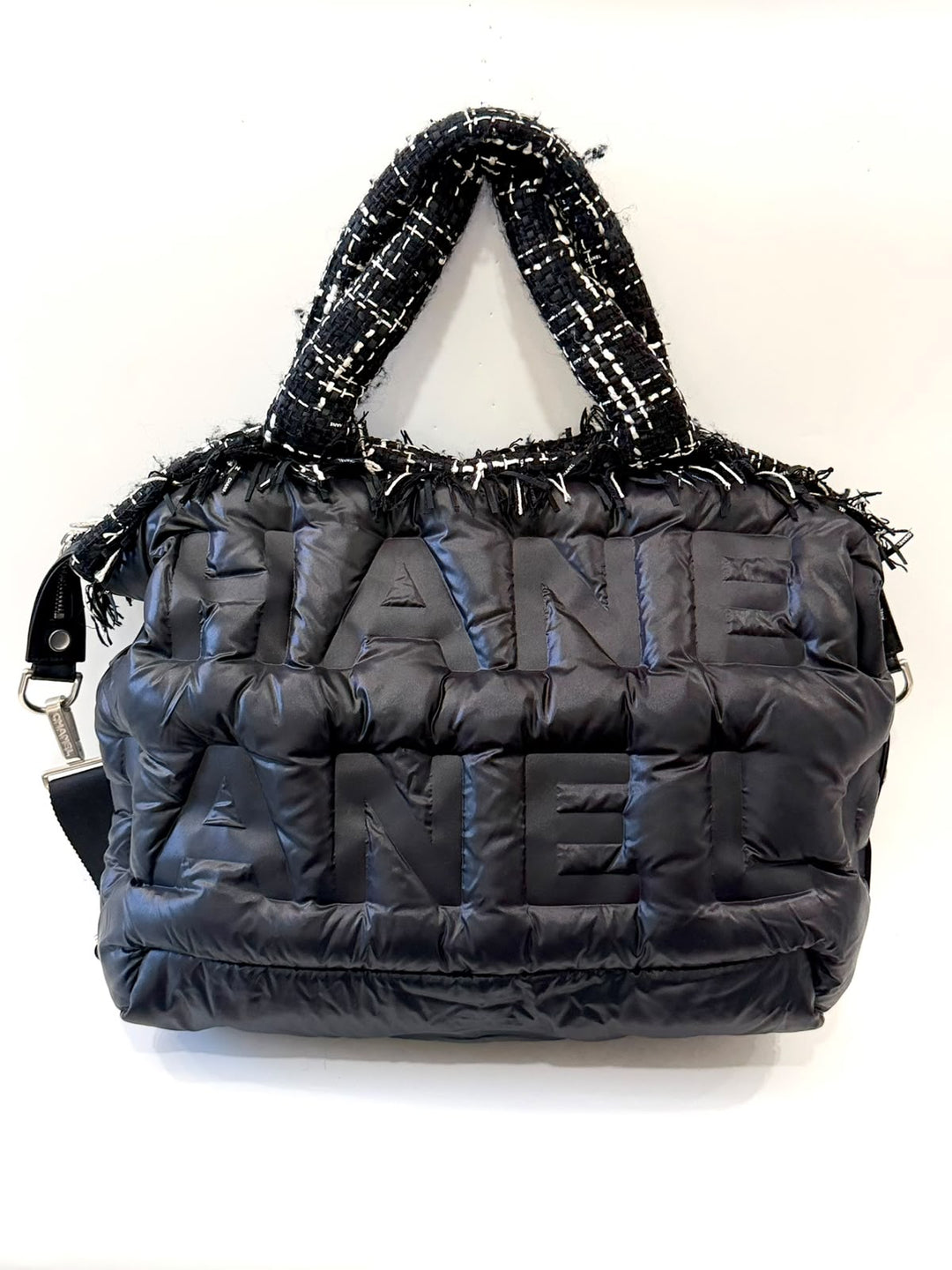 CHANEL 2019 LARGE TWEED DOUDOUNE BOWLING BAG