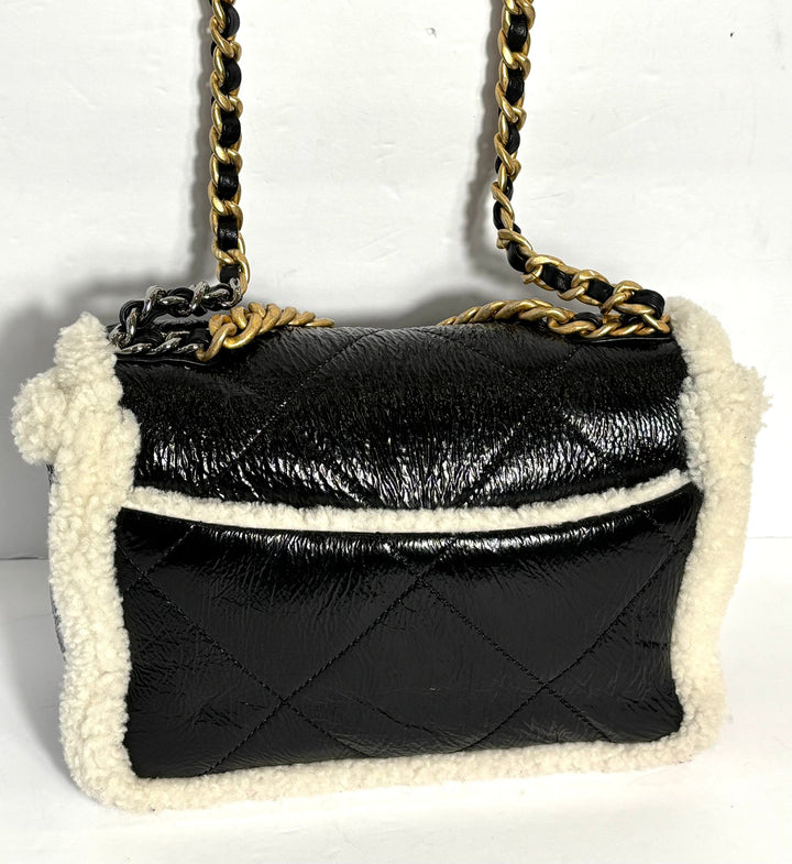 CHANEL 2021 SHEARLING MEDIUM 19 FLAP BAG