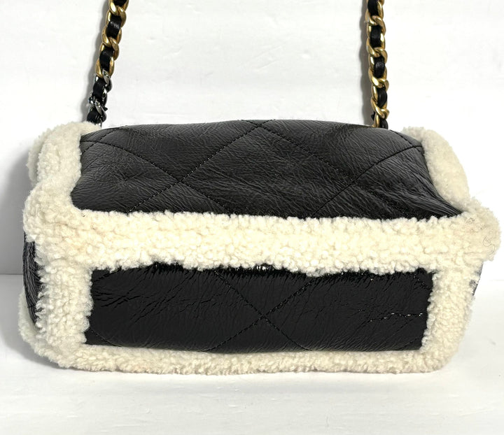 CHANEL 2021 SHEARLING MEDIUM 19 FLAP BAG
