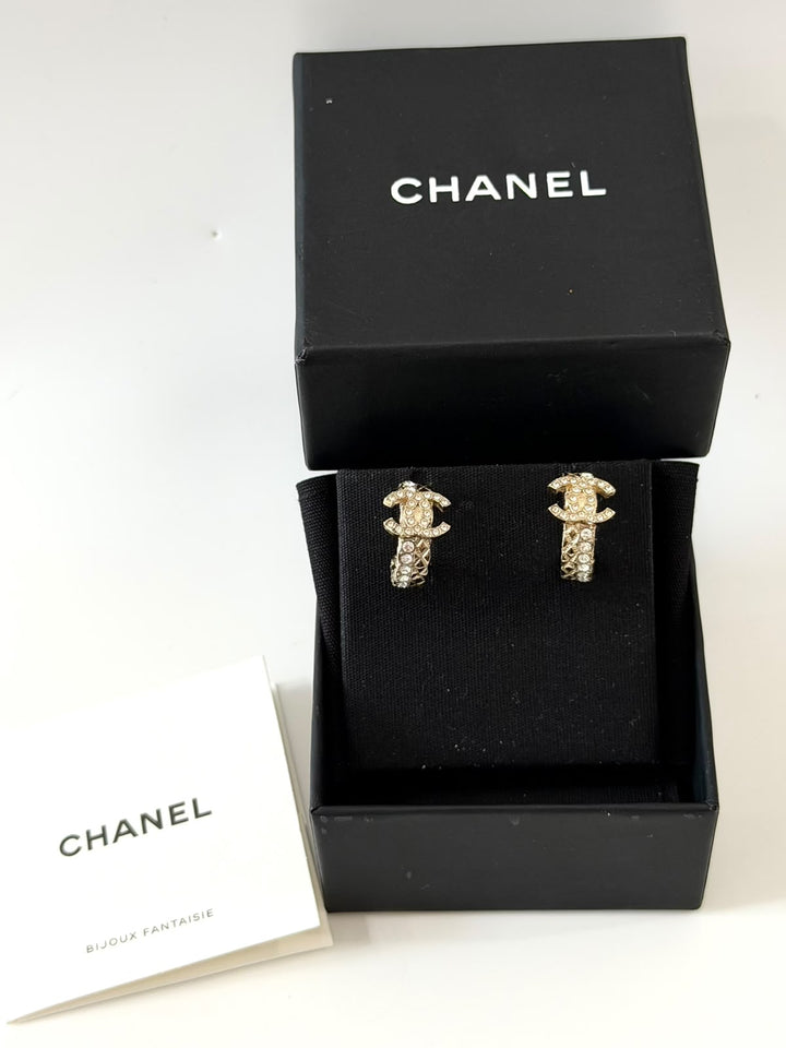 CHANEL 2022 STRASS CC HOOP EARRINGS