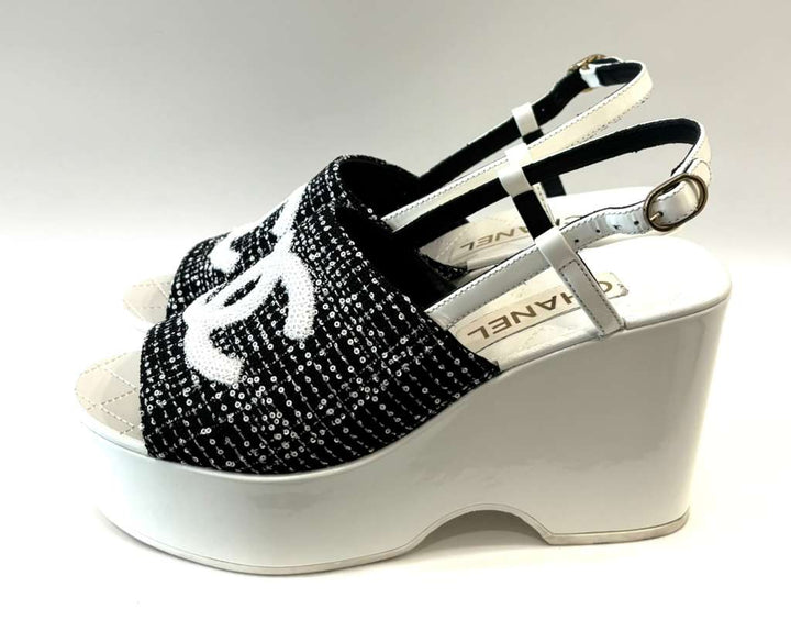 CHANEL CC LOGO SEQUINED TWEED PLATFORM WEDGE HEEL SLINGBACK SANDALS
