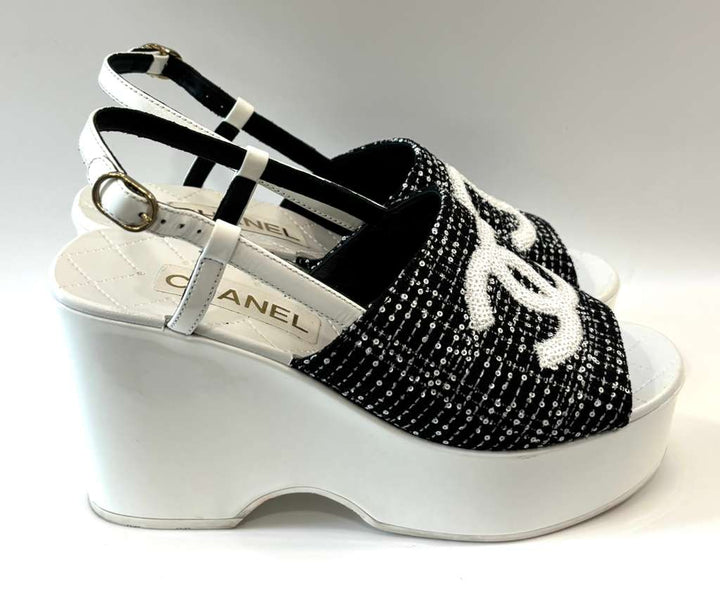 CHANEL CC LOGO SEQUINED TWEED PLATFORM WEDGE HEEL SLINGBACK SANDALS