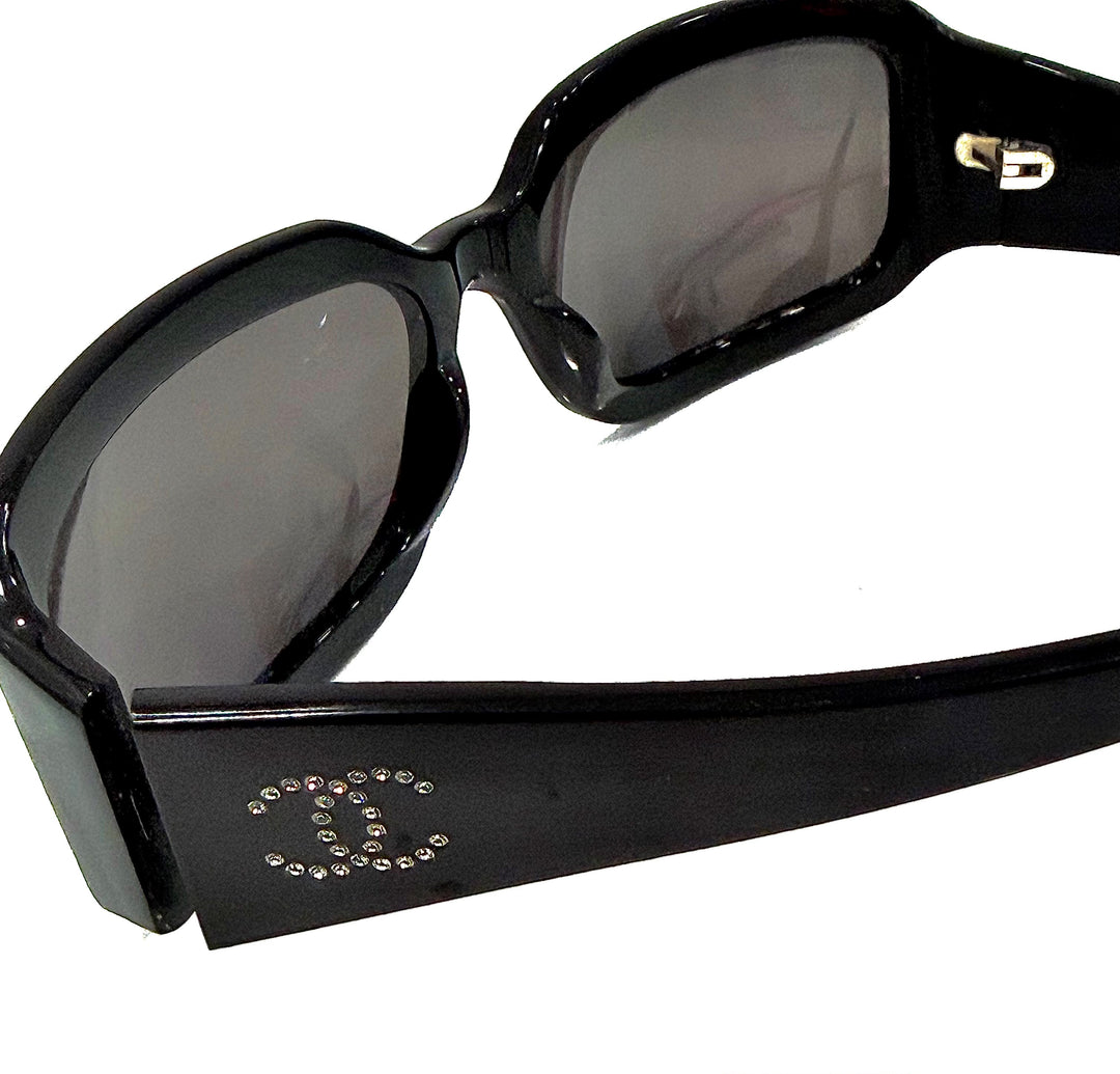 CHANEL 5064-B VINTAGE RECTANGLE FRAME SUNGLASSES