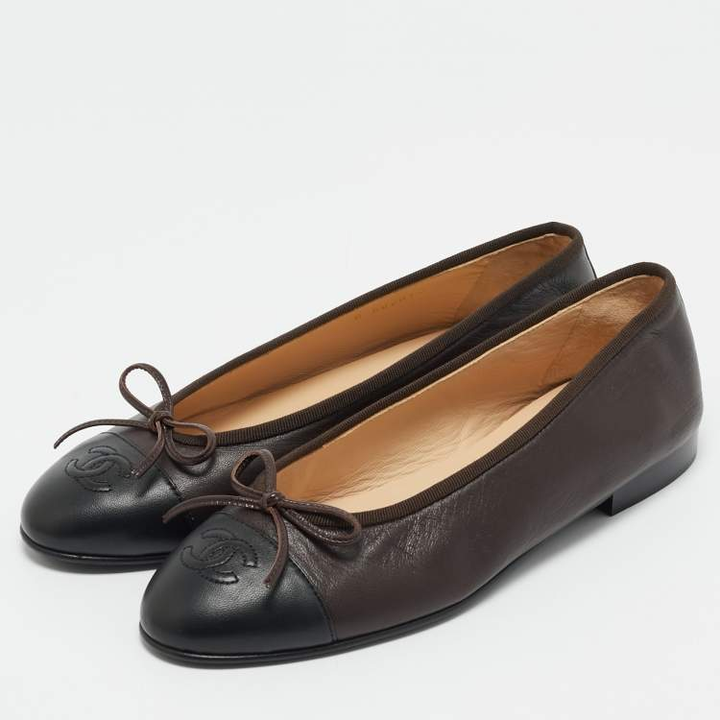 CHANEL BALLERINA CC CAP TOE FLATS