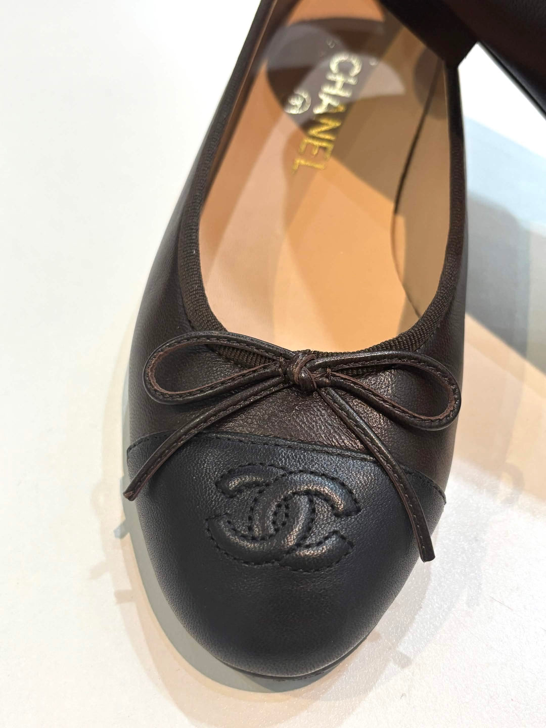 CHANEL BALLERINA CC CAP TOE FLATS