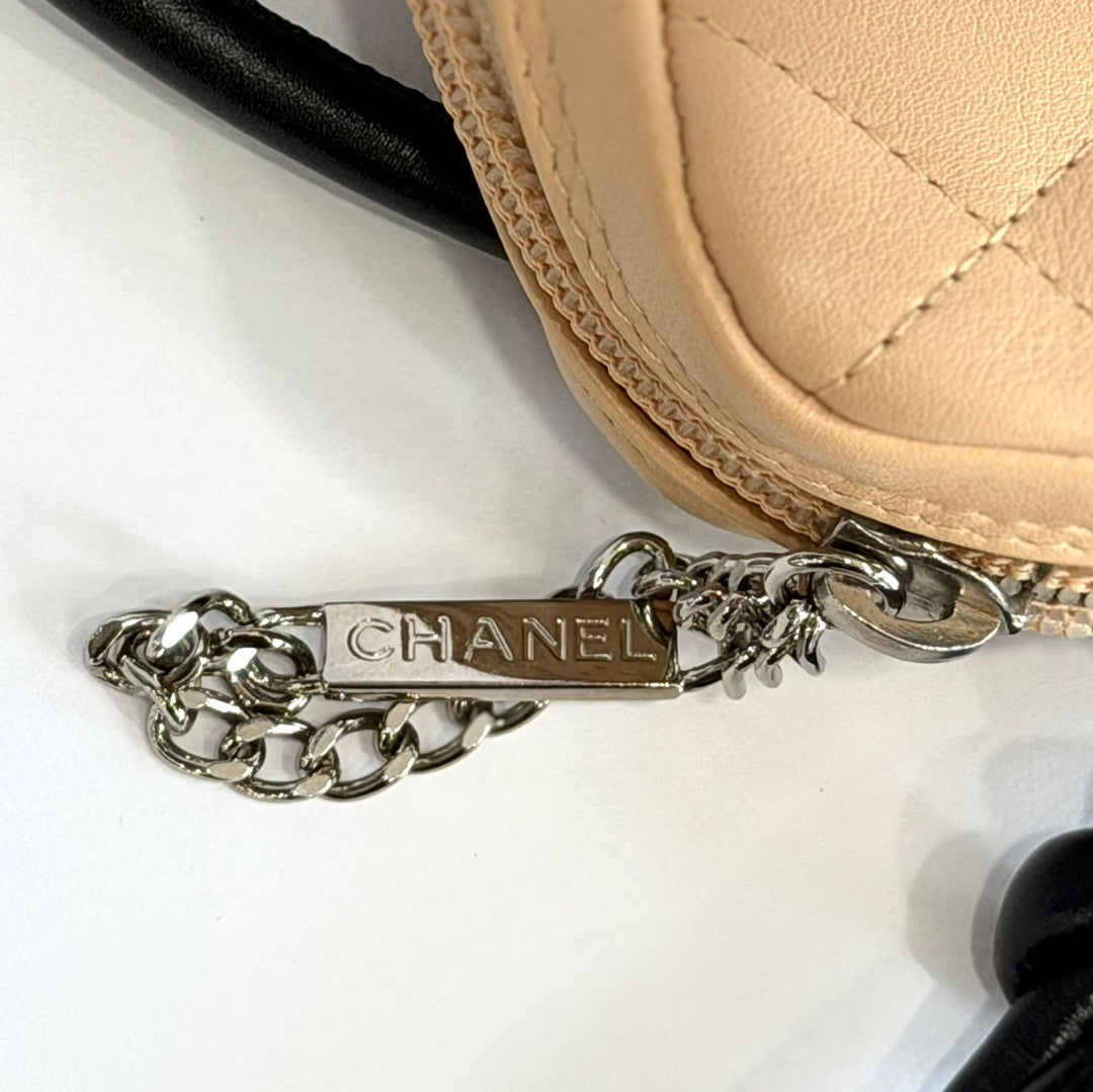 CHANEL QUILTED CALFSKIN LEATHER CAMBON LIGNE CROSSBODY BAG