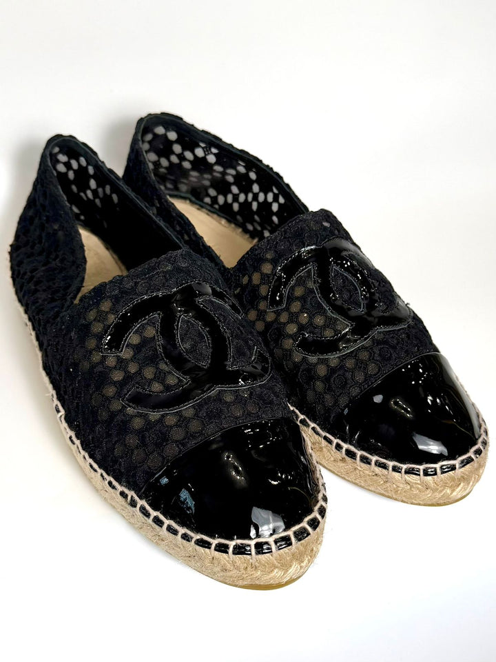 CHANEL BLACK LACE ESPADRILLES