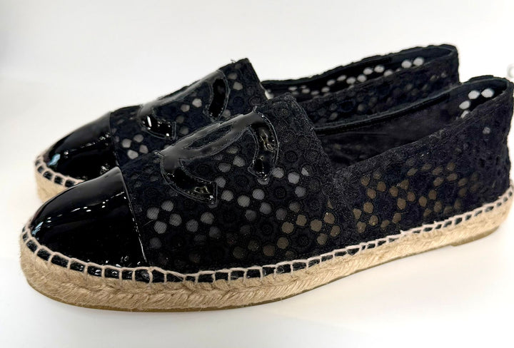 CHANEL BLACK LACE ESPADRILLES