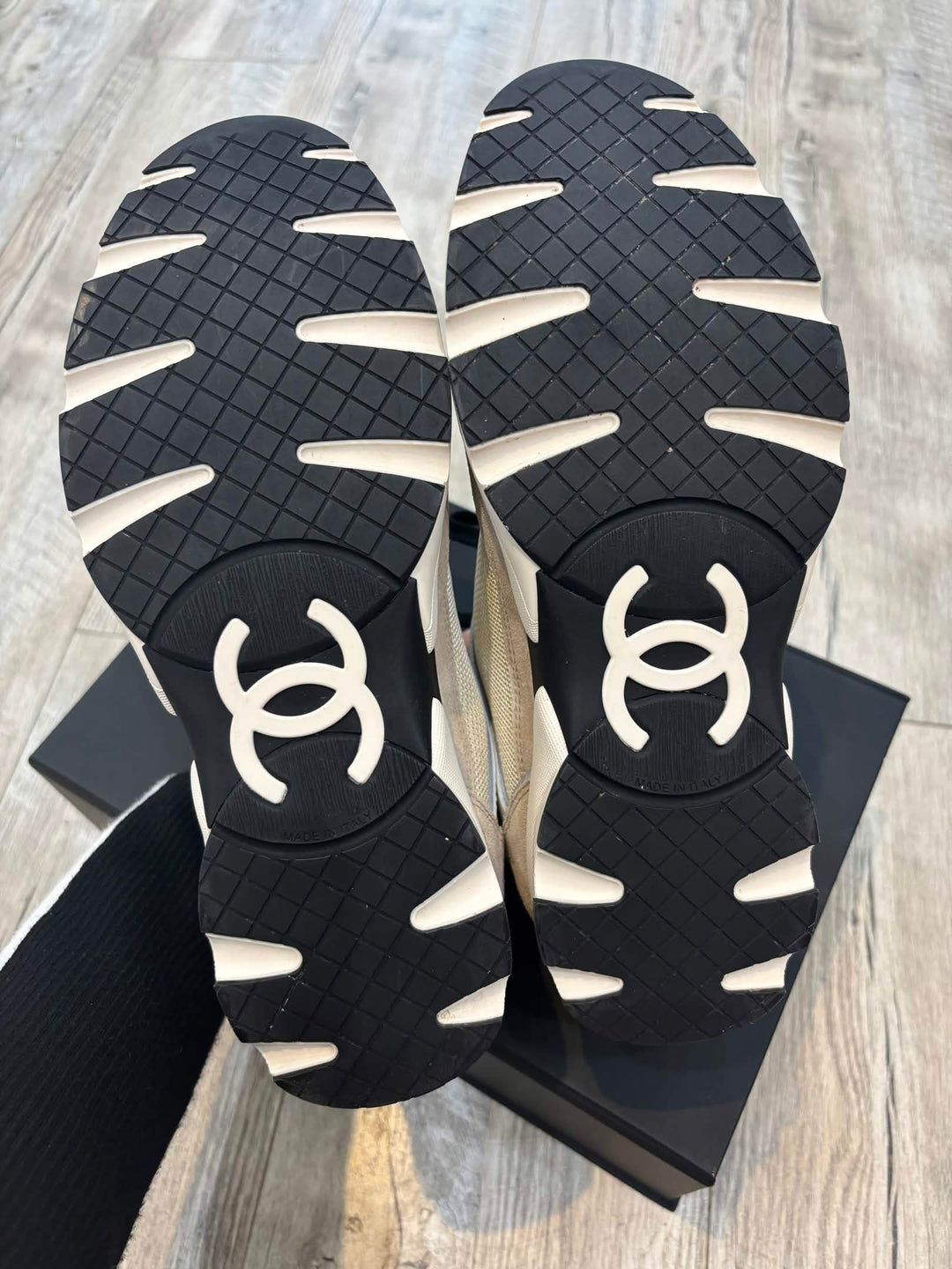 CHANEL CALFSKIN FABRIC WOMENS CC SNEAKERS