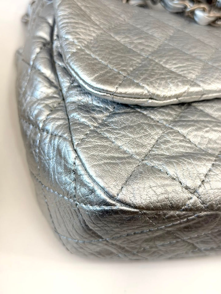 CHANEL CRINKLED METALLIC CALFSKIN QUILTED "ON THE ROCKS" MEDIUM FLAP BAG