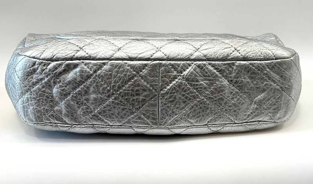 CHANEL CRINKLED METALLIC CALFSKIN QUILTED "ON THE ROCKS" MEDIUM FLAP BAG