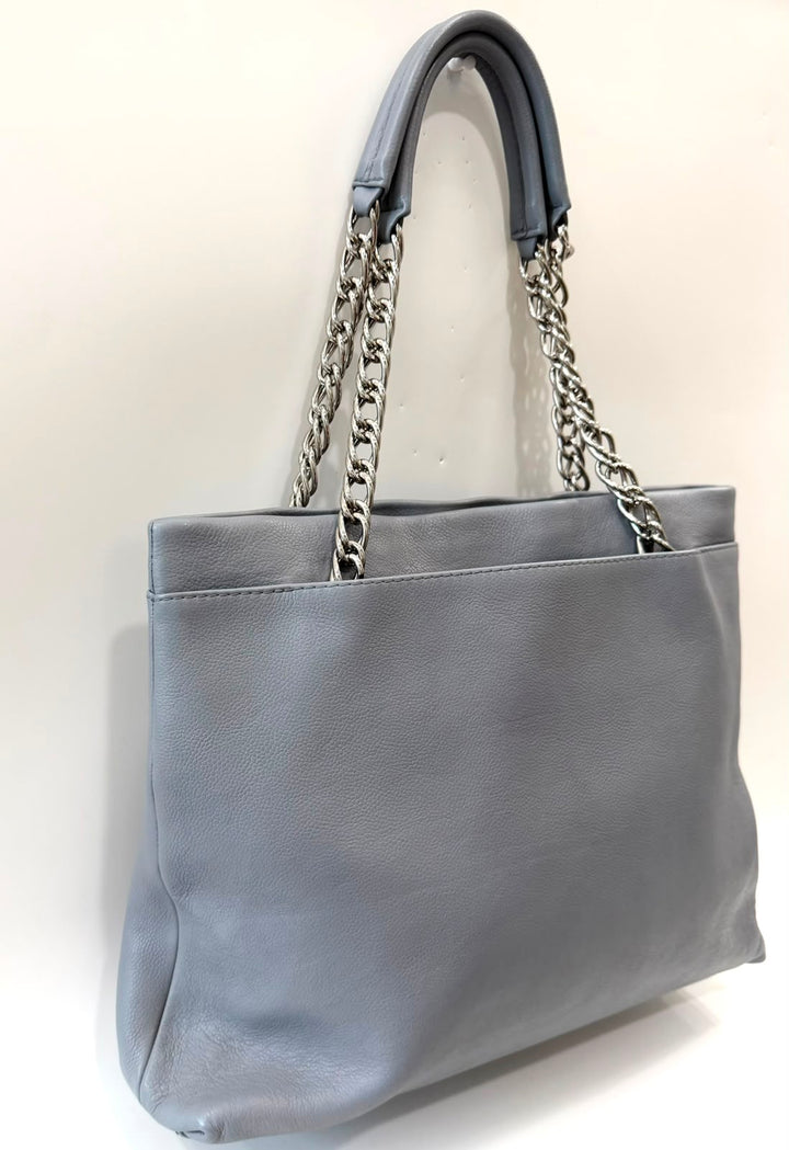 CHANEL CC CAVIAR LEATHER TUCK TOTE BAG