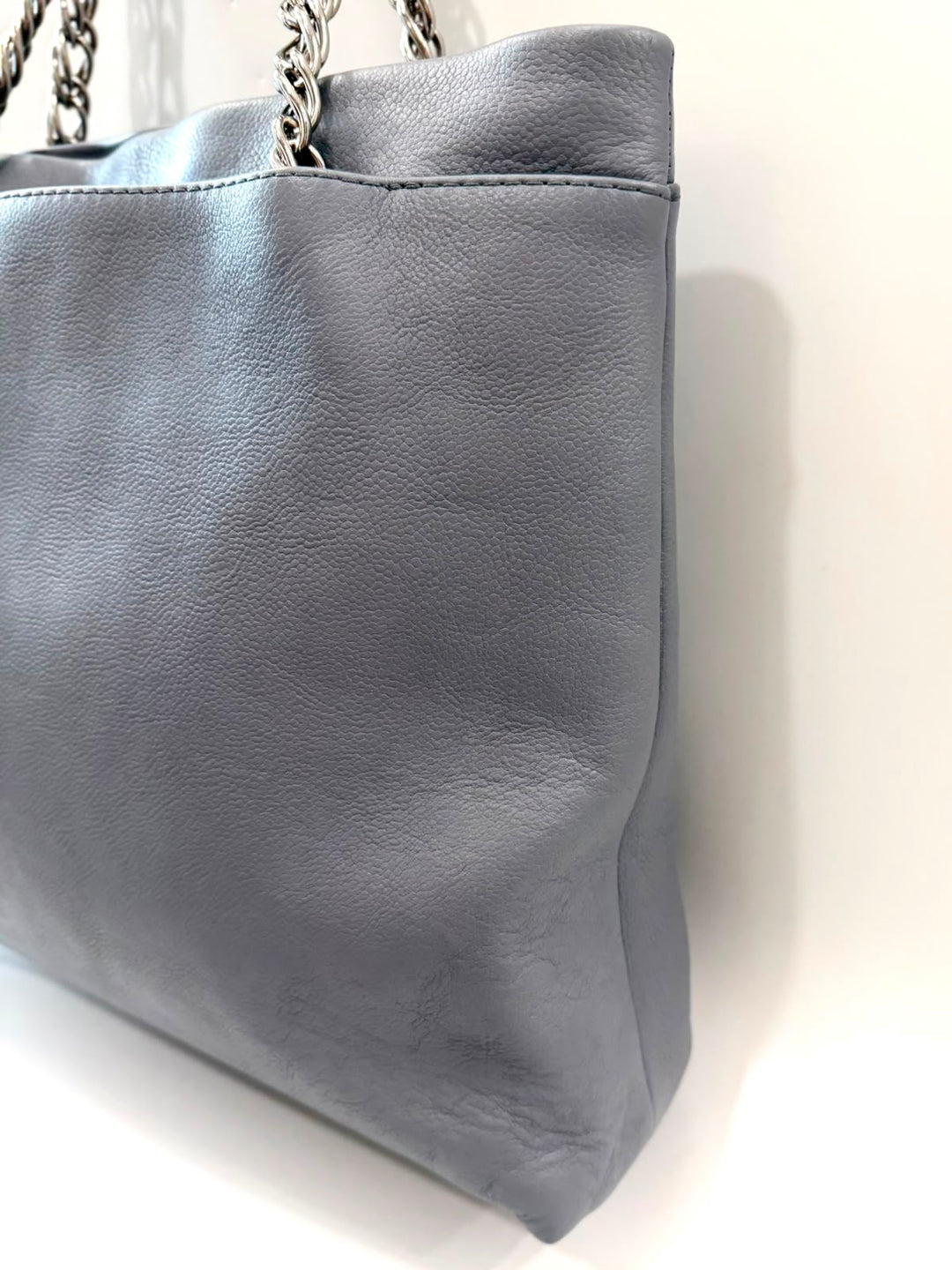 CHANEL CC CAVIAR LEATHER TUCK TOTE BAG