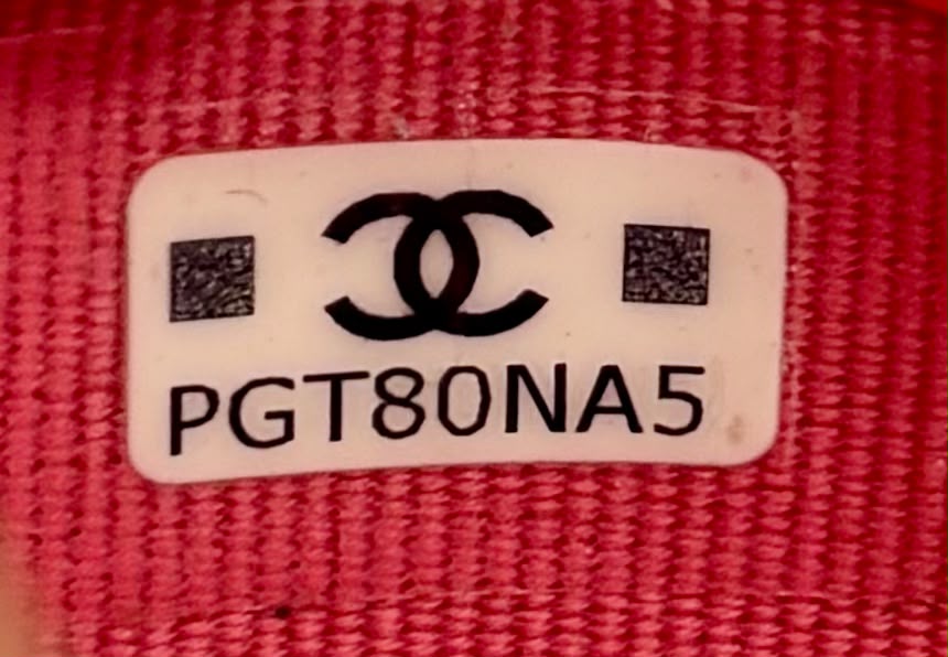 CHANEL CAVIAR QUILTED LARGE GUSSET ZIP AROUND WALLET