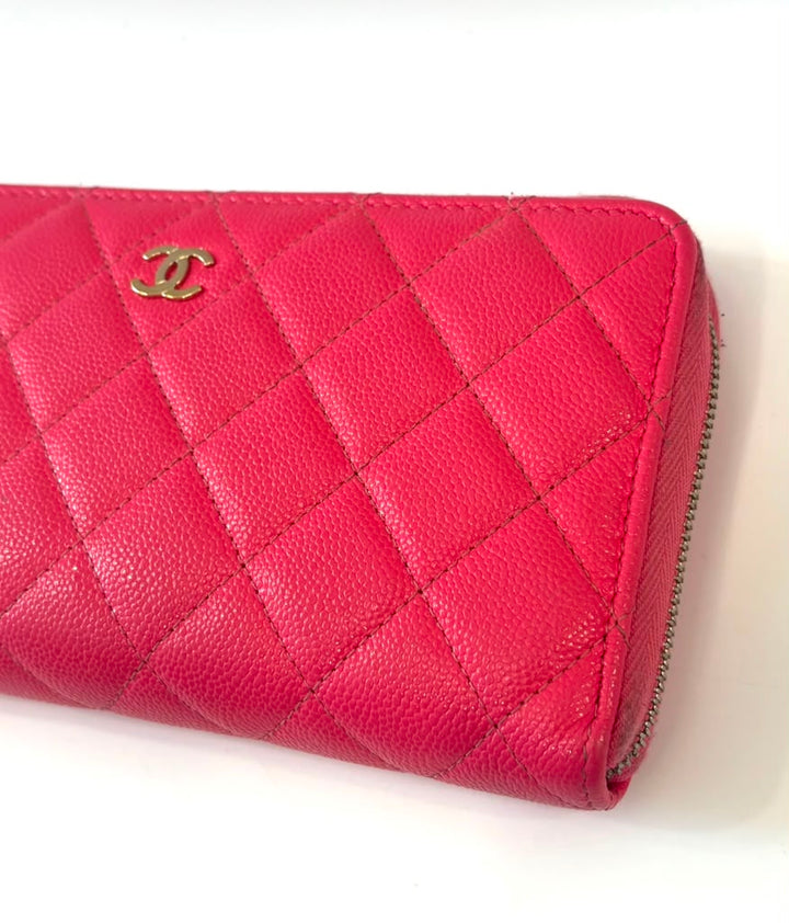 CHANEL CAVIAR QUILTED LARGE GUSSET ZIP AROUND WALLET