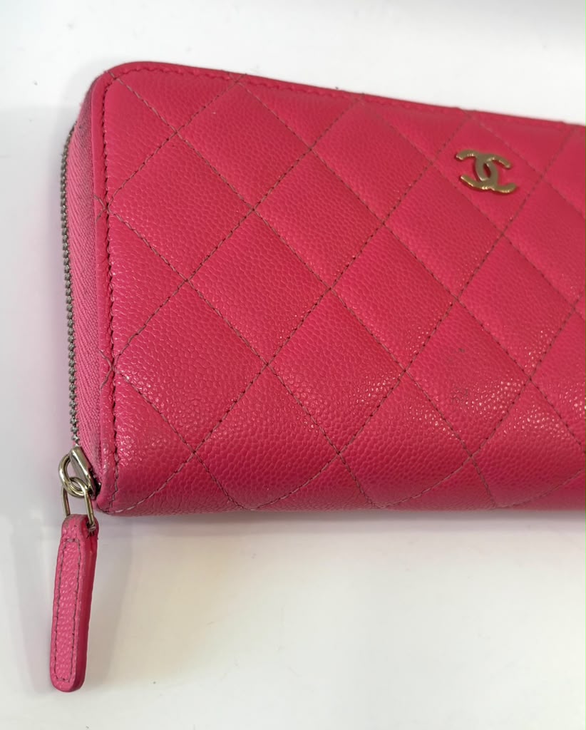 CHANEL CAVIAR QUILTED LARGE GUSSET ZIP AROUND WALLET