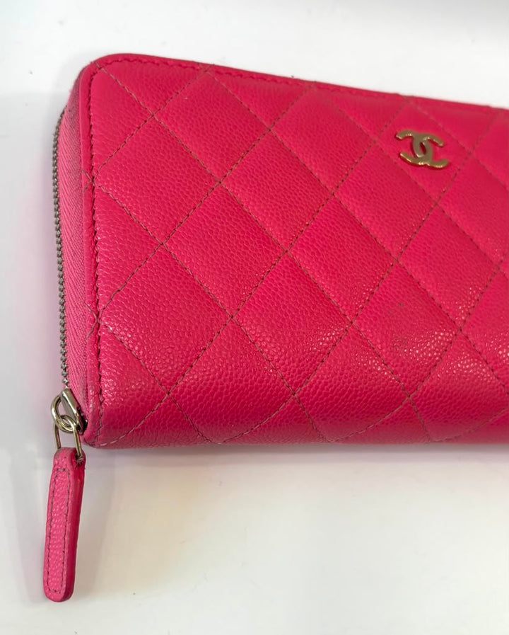CHANEL CAVIAR QUILTED LARGE GUSSET ZIP AROUND WALLET