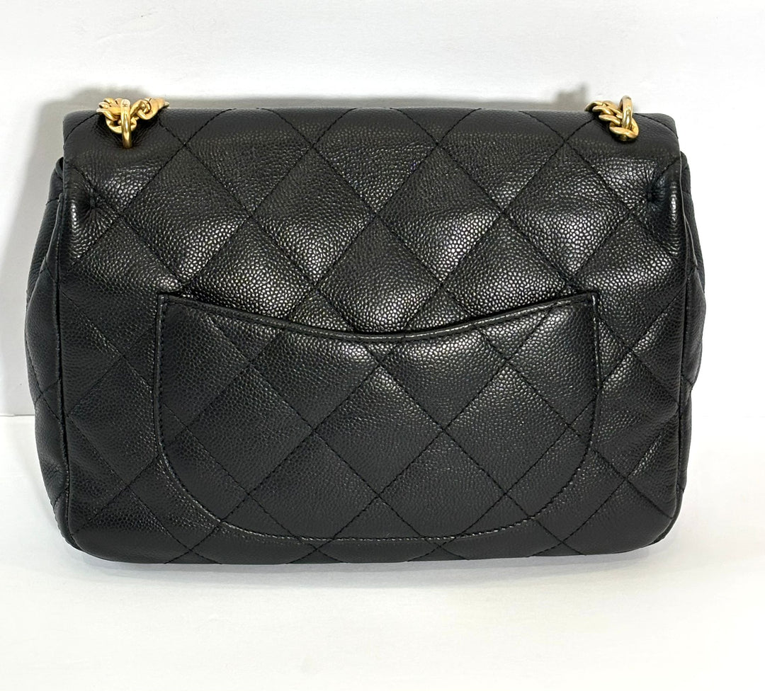 CHANEL CAVIAR QUILTED SWEETHEART MINI FLAP BAG