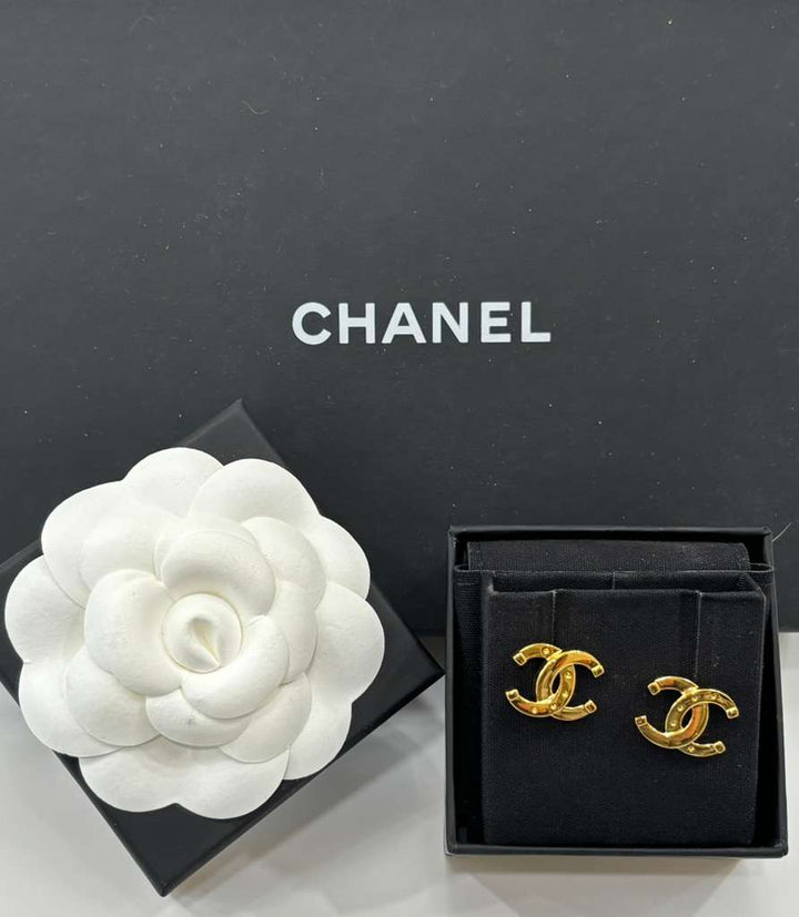 CHANEL CC EARRINGS