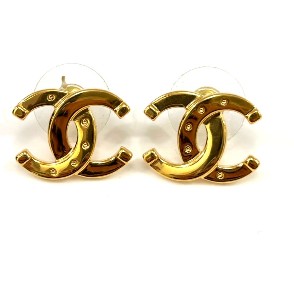 CHANEL CC EARRINGS