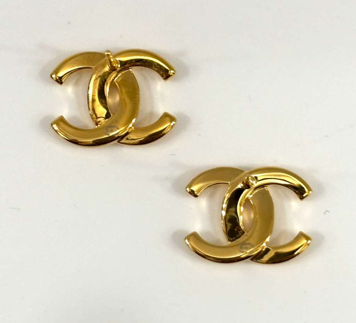 CHANEL CC EARRINGS