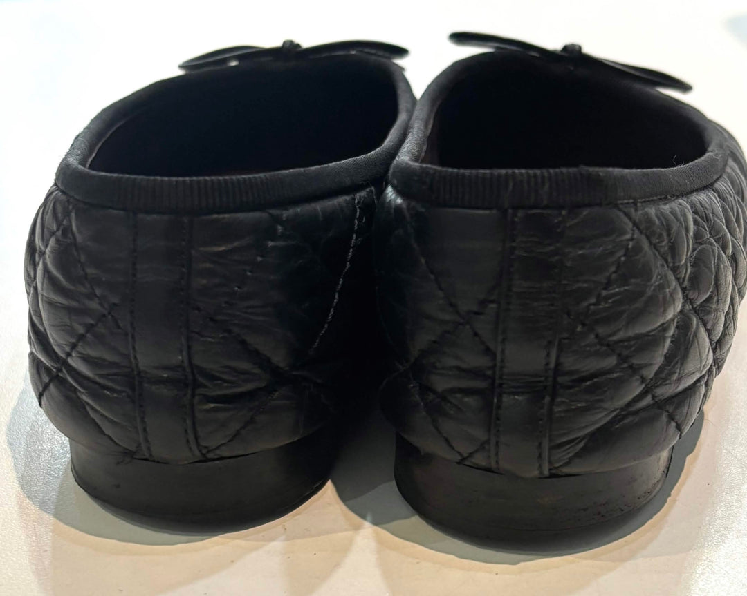 CHANEL CC QUILTED BOW BALLET FLATS