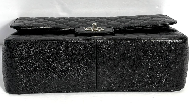 CHANEL CLASSIC CAVIAR QUILTED JUMBO DOUBLE FLAP BAG