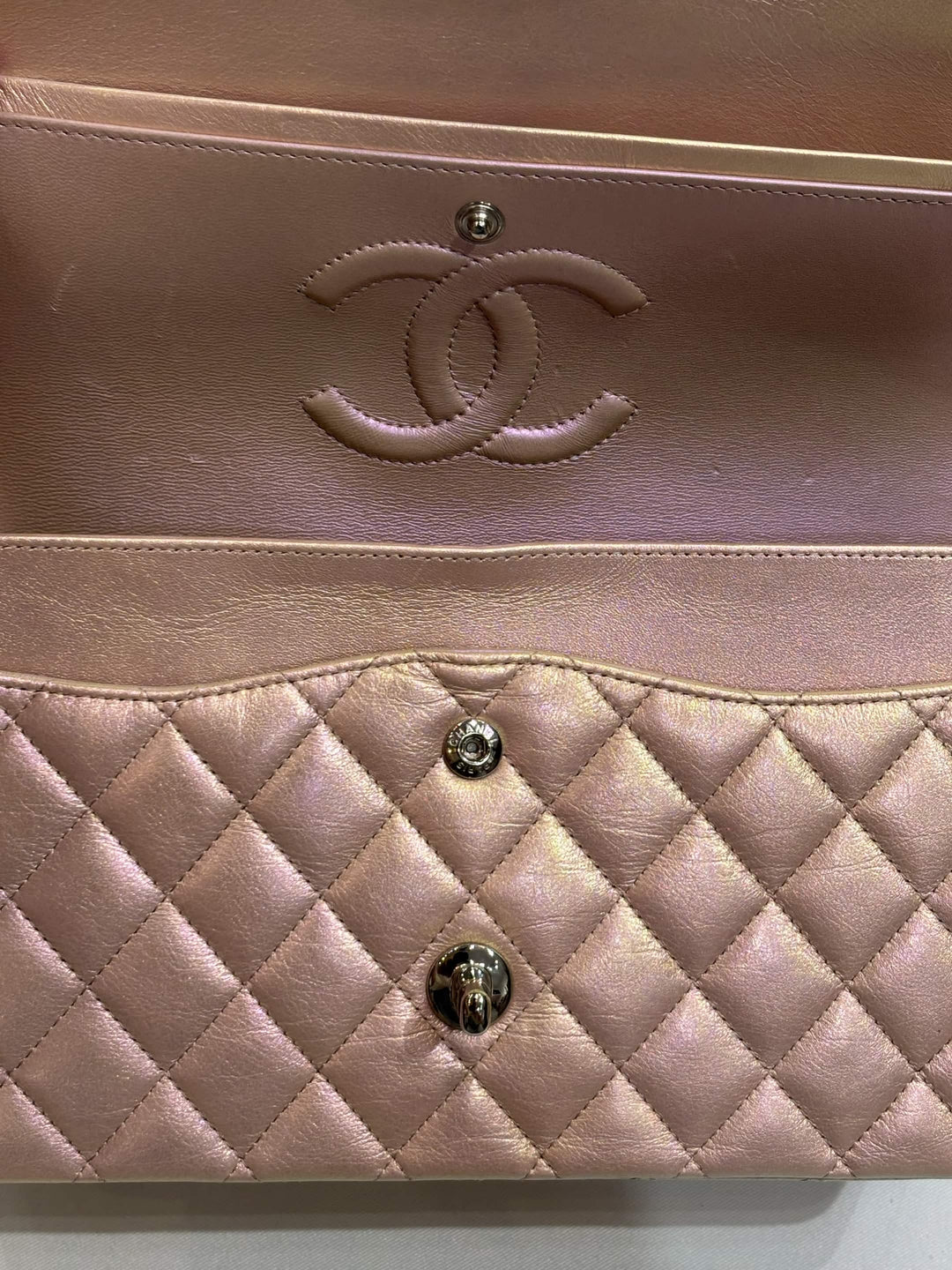 CHANEL CLASSIC METALLIC IRIDESCENT LAMBSKIN MEDIUM DOUBLE FLAP BAG