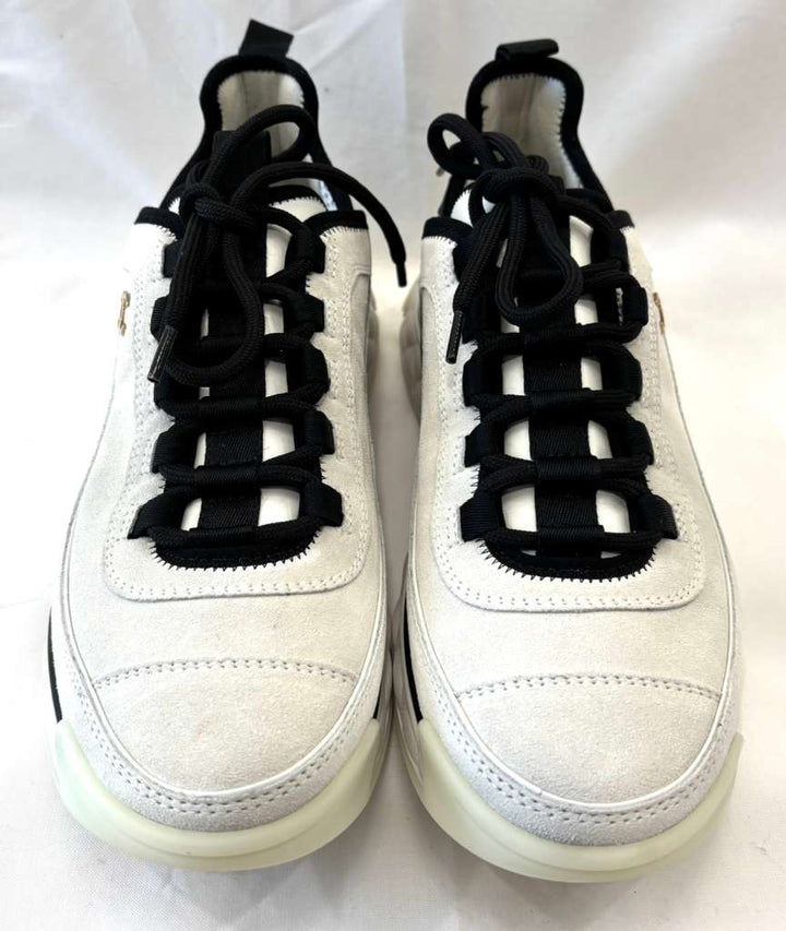 CHANEL INTERLOCKING CC LOGO LEATHER SNEAKERS