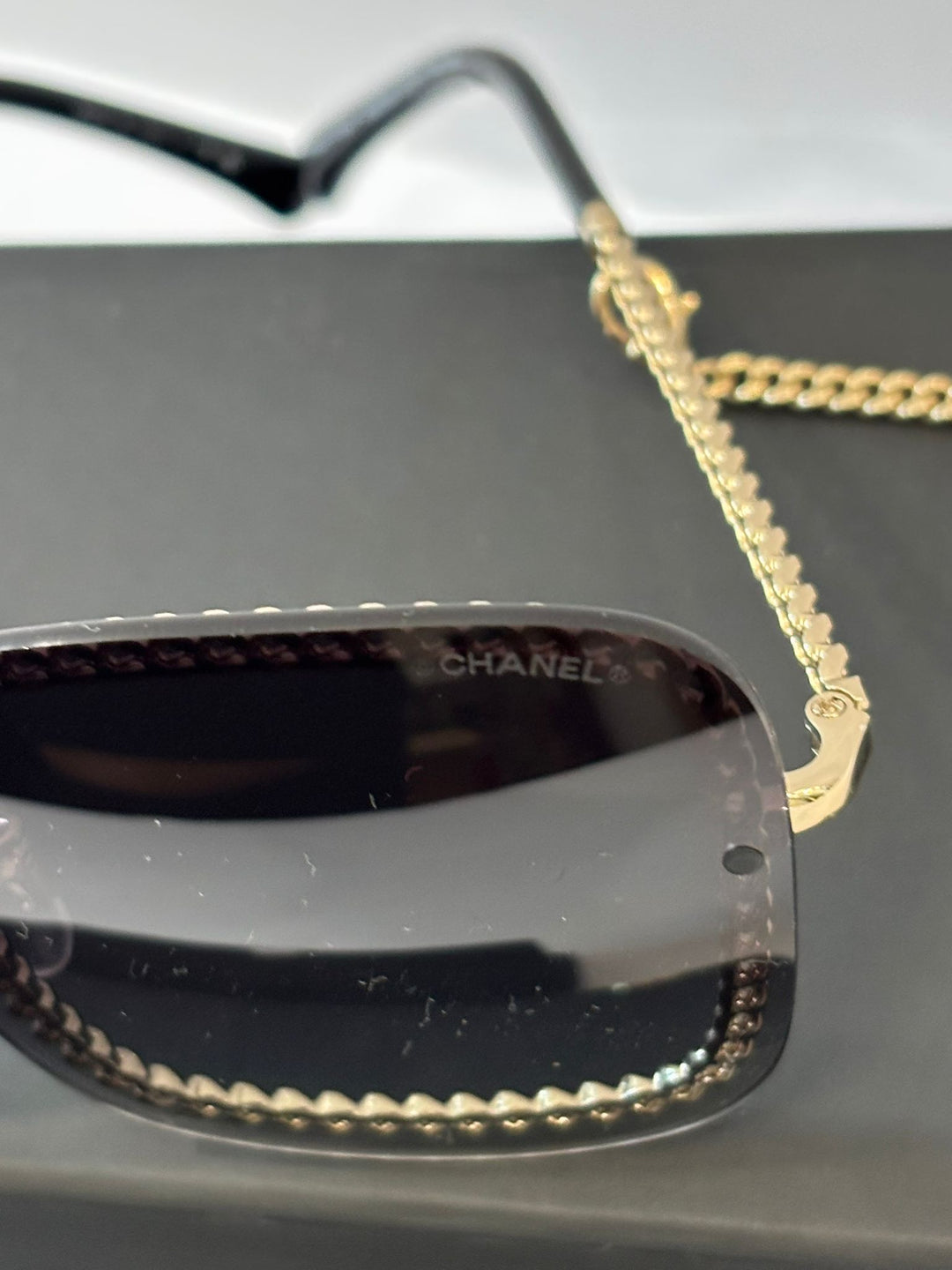 CHANEL INTERLOCKING LOGO SQUARE SUNGLASSES