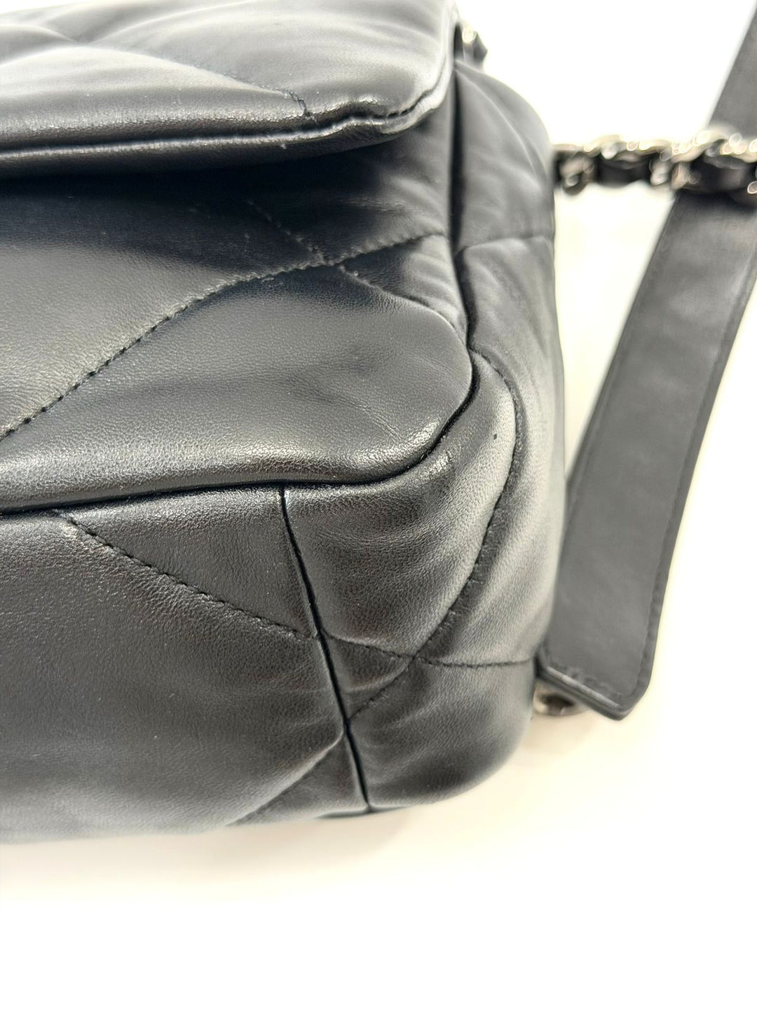 CHANEL LAMBSKIN QUILTED CHANEL 19 FLAP MEDIUM CROSSBODY BAG