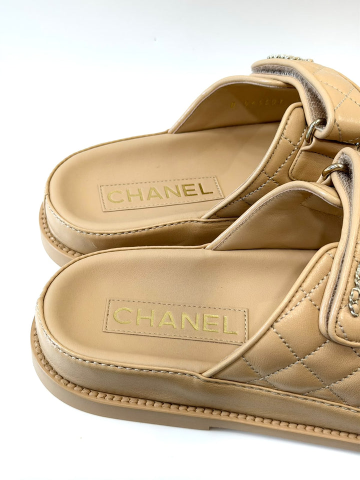 CHANEL LAMBSKIN QUILTED VELCRO DAD CHAIN CC SLIDE SANDALS