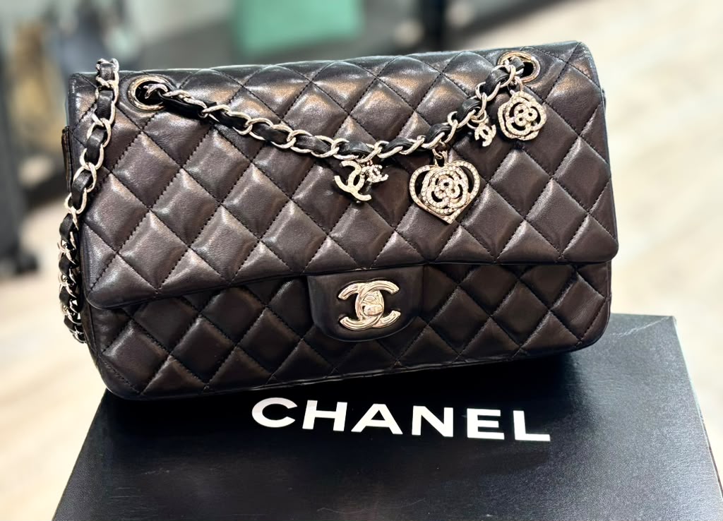 CHANEL LIMITED EDITION VALENTINE CHARMS MEDIUM FLAP BAG
