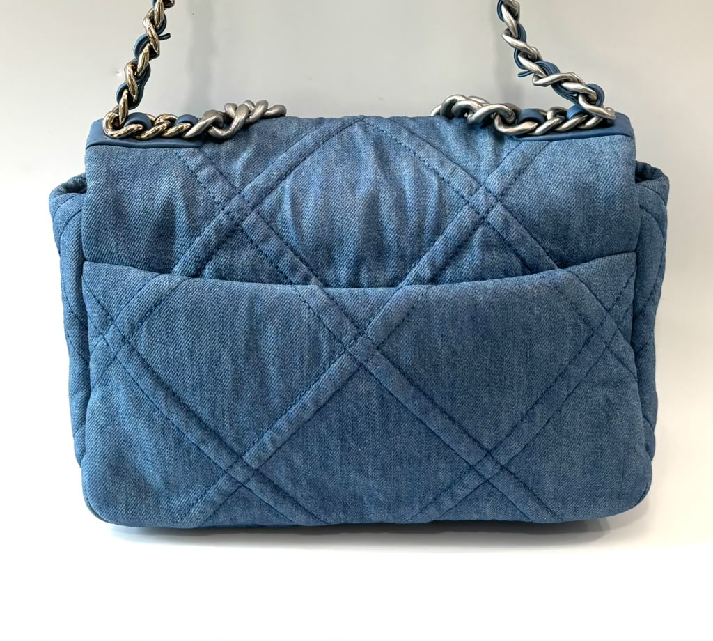 CHANEL 19 QUILTED DENIM MEDIUM FLAP SHOULDER BAG