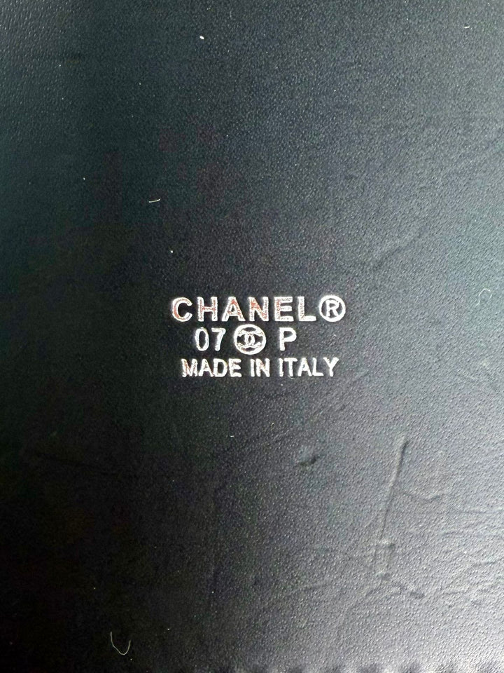 CHANEL PATENT LEATHER CC BELT