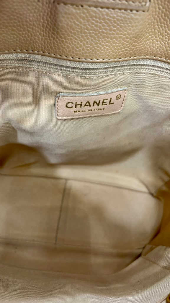 CHANEL CAVIAR QUILTED PETITE SHOPPING TOTE BAG