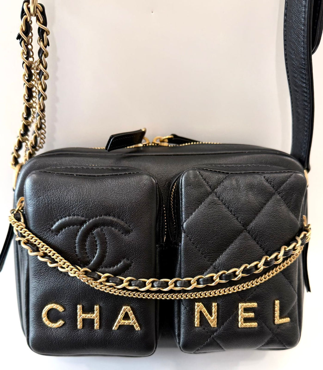CHANEL QUILTED CALFSKIN DOUBLE POCKET LARGE CAMERA BAG