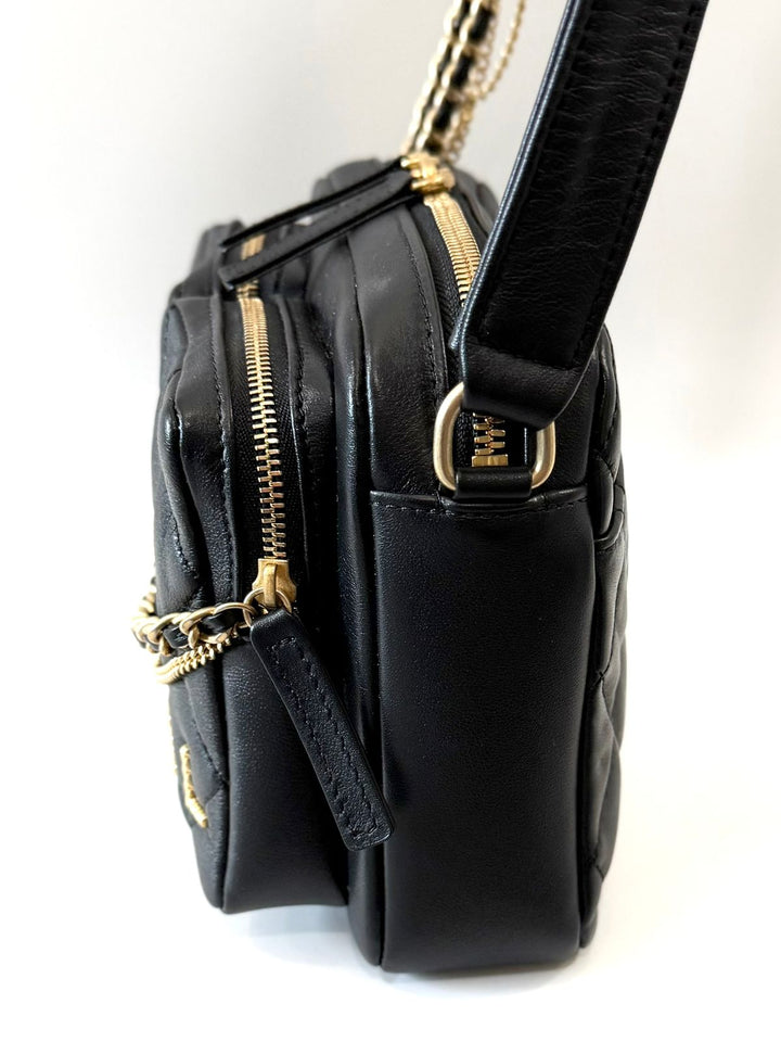 CHANEL QUILTED CALFSKIN DOUBLE POCKET LARGE CAMERA BAG