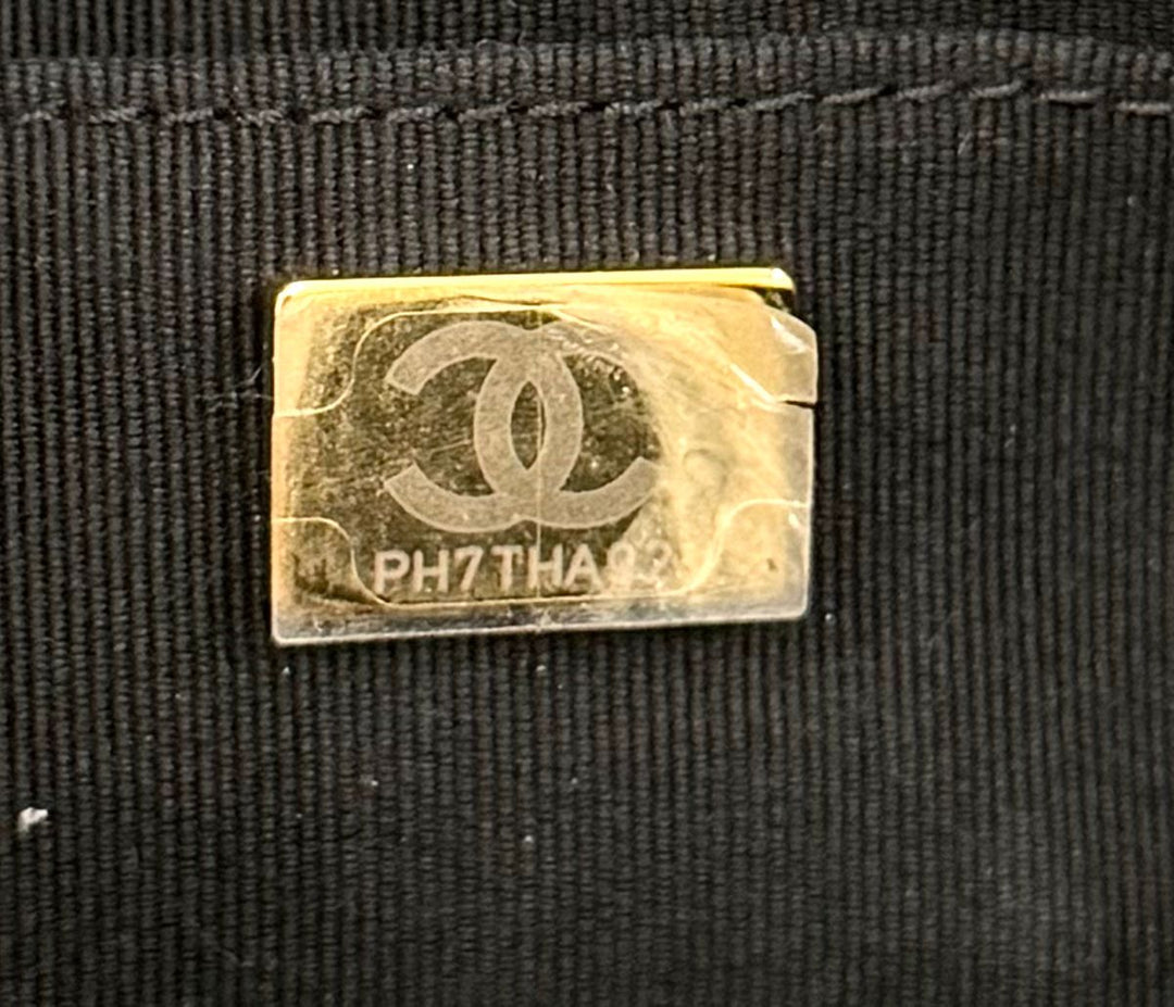 CHANEL QUILTED CALFSKIN DOUBLE POCKET LARGE CAMERA BAG