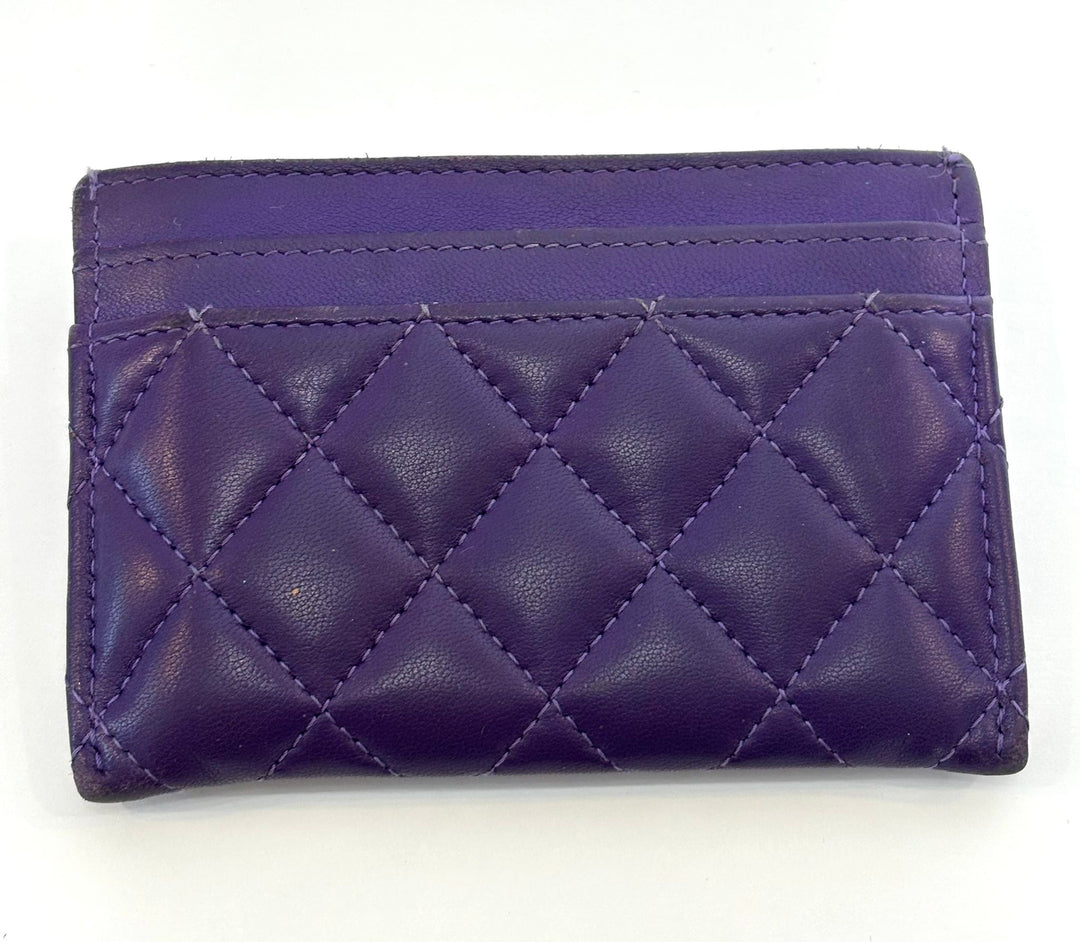 CHANEL QUILTED LAMBSKIN BOY CARD CASE