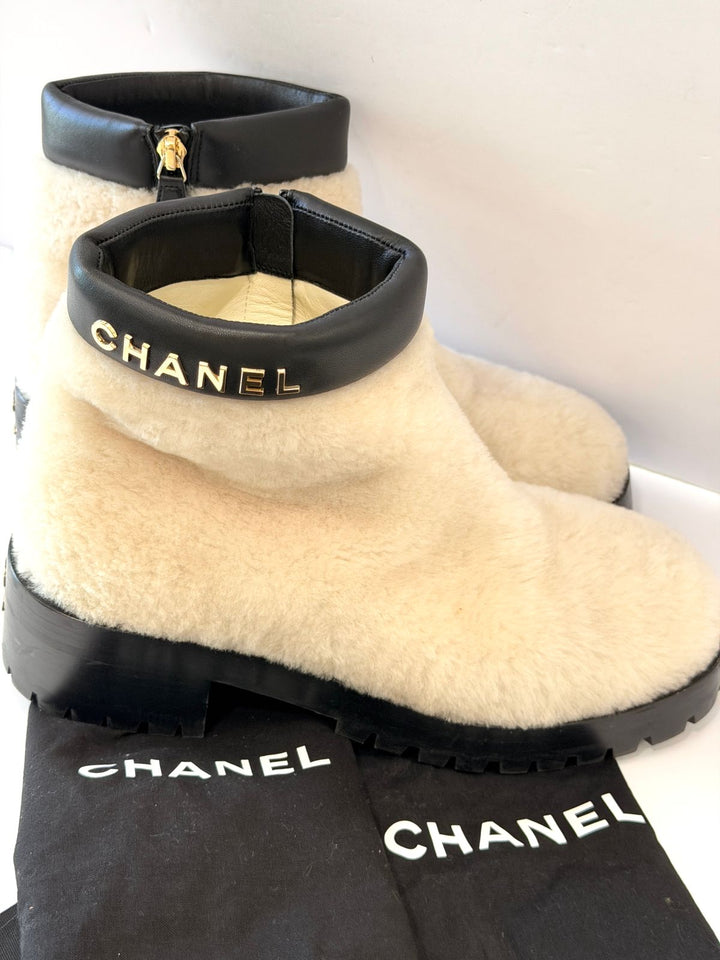 CHANEL SHEARLING LAMBSKIN CC LOGO ANKLE WINTER BOOTS