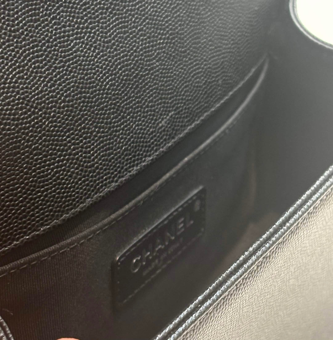 CHANEL SMALL CAVIAR QUILTED BOY SHOULDER BAG