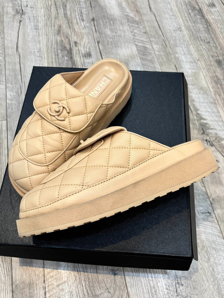 CHANEL TURNLOCK QUILTED MULES